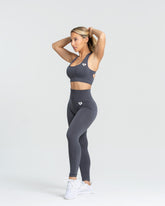 بنطال Move Seamless Leggings | لون رمادي حجري سادة